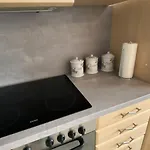 Schoen Moeblierte In Genthin/ Ot * Tucheim