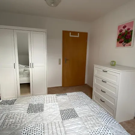 Apartment Schoen Moeblierte In Genthin/ Ot