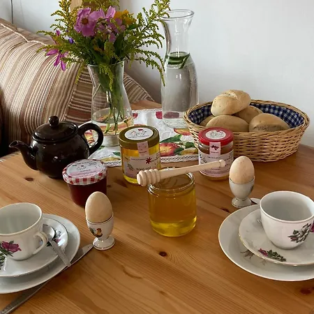 Διαμέρισμα Schoen Moeblierte In Genthin/ Ot *